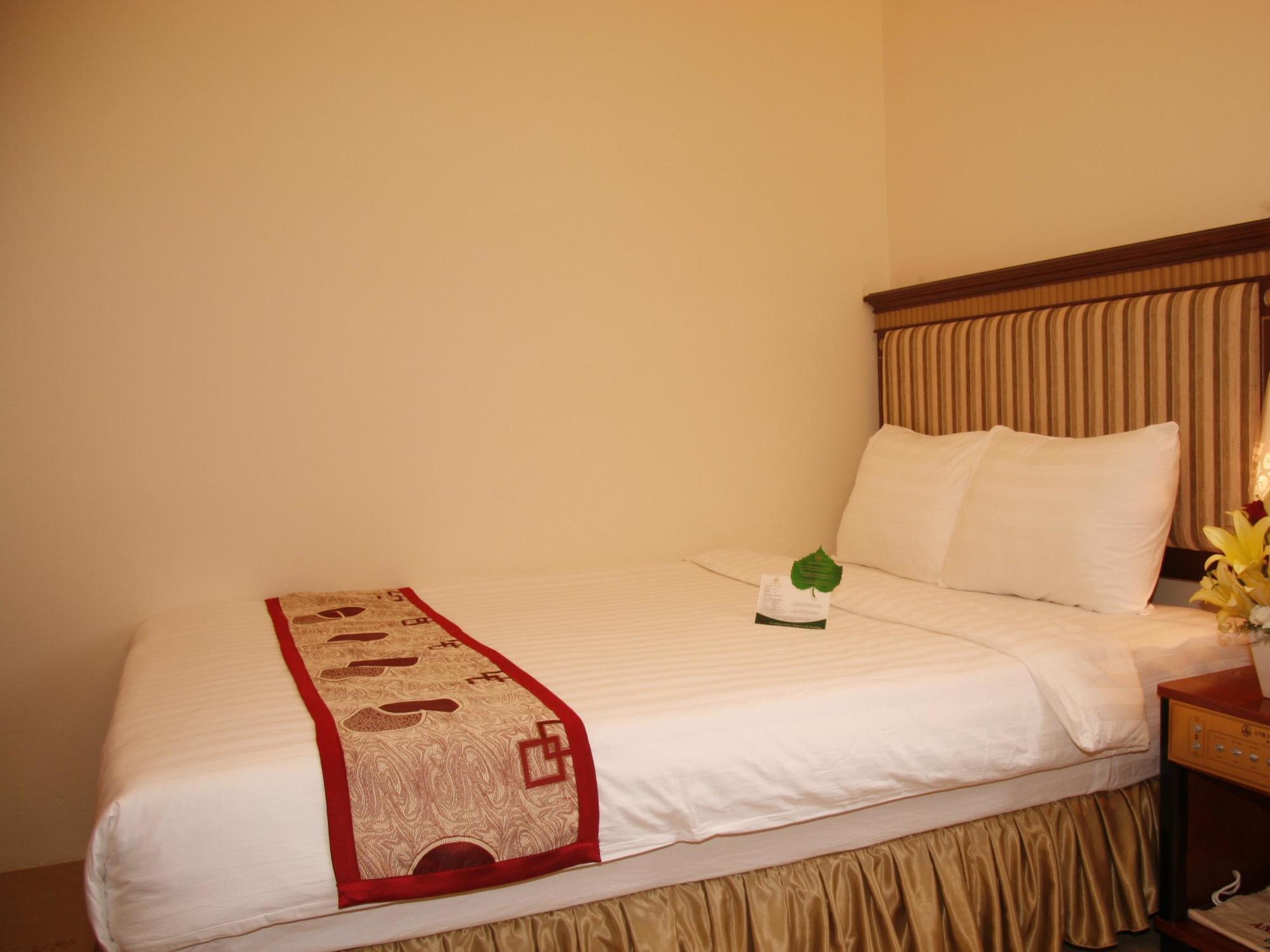 Anh Minh Hotel Хошимин Экстерьер фото