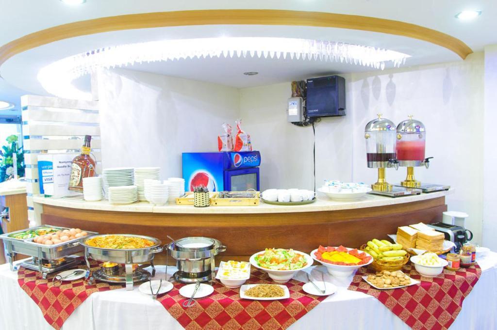 Anh Minh Hotel Хошимин Экстерьер фото